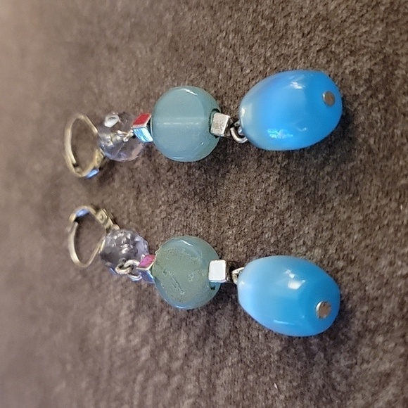 HANDMADE Baby Blue Glass Beaded Dangle Leverback Mermaidcore Earrings - Picture 3 of 4